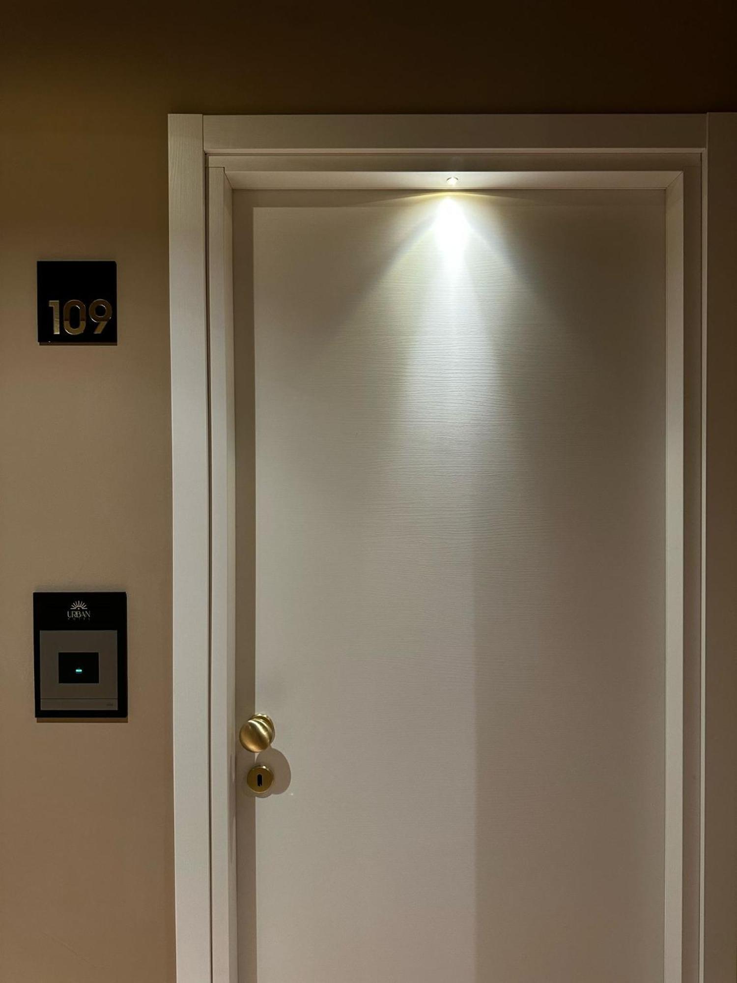 Urban Hotel 佩斯卡拉 外观 照片